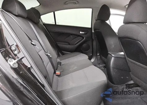 2017 Kia Forte S z USA, uszkodzony, nr VIN 3KPFL4A75HE137507